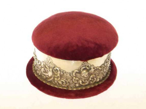 Edwardian silver pin cushion, Birmingham 1900