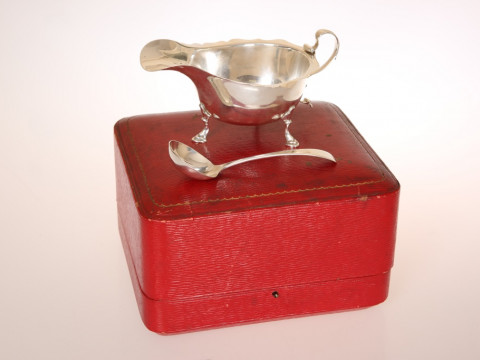 A GEORGE V IRISH SILVER SAUCE BOAT, WAKELY & WHEELER, DUBLIN 1915, with...