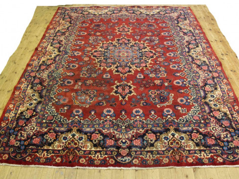 A SAROG CARPET. 380cm by 303cm