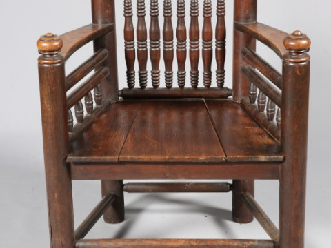 AN OAK TURNERS CHAIR, 19TH CENTURY, with boarded seat.
