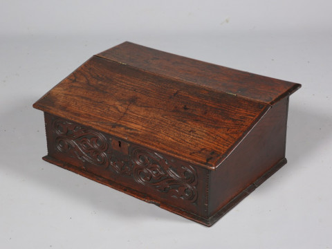 AN OAK BIBLE BOX, LATE 17TH/EARLY 18TH CENTURY, with hinged slope and...