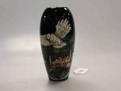 Moorcroft limited edition vase, 12/30, Tawny Tails, 19cm