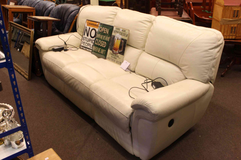 La Z boy leather electric reclining three seater settee