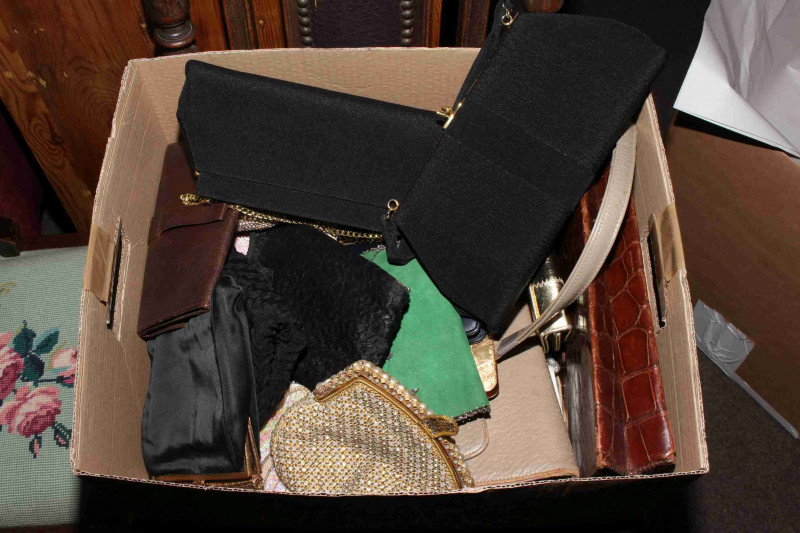 Quantity of evening bags