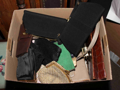Quantity of evening bags