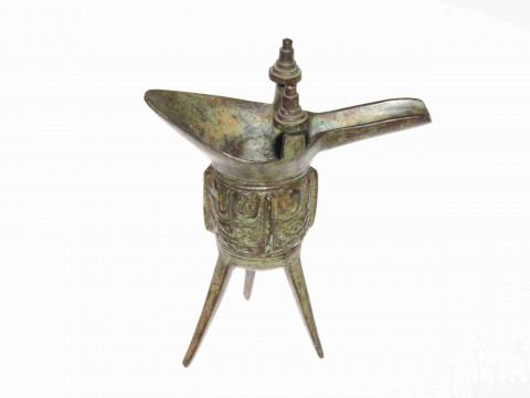 Chinese bronze ritual vessel