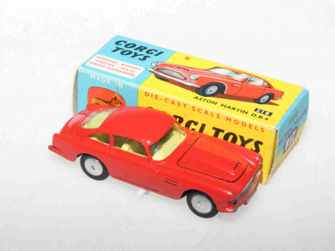 Corgi Aston Martin DB4 218, with box