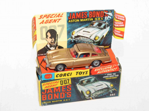Corgi James Bond Goldfinger Aston Martin DB5, with box
