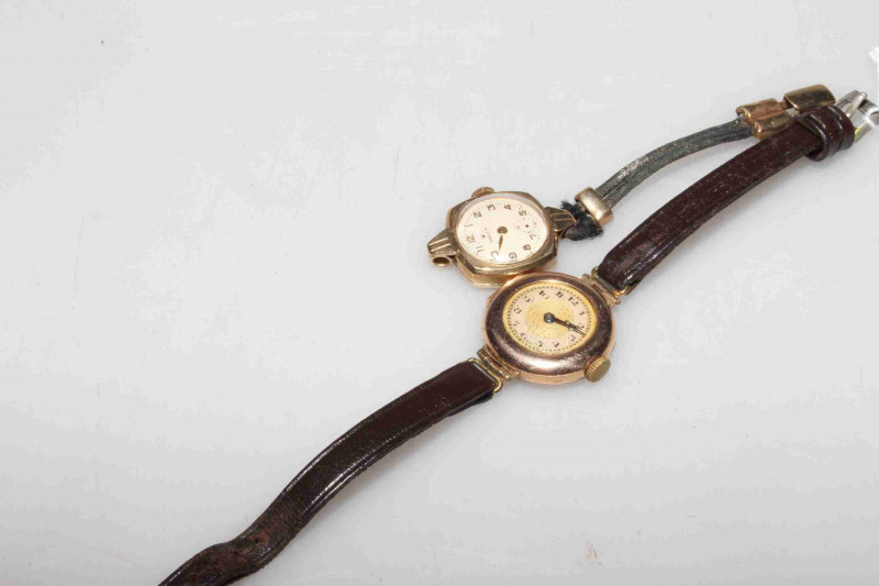 Vintage 9 carat gold cased wristwatch and a lady's vintage watch signed Rolex (2)