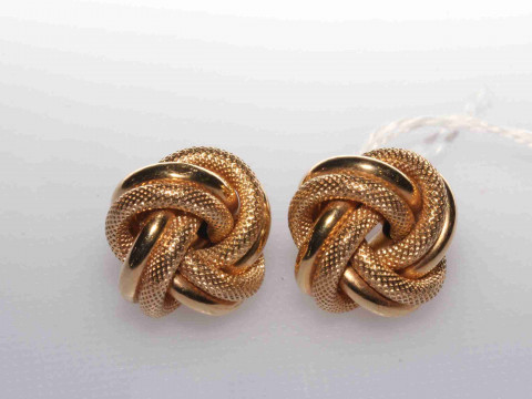 Pair of 9 carat gold knot earrings, 4.5 grams