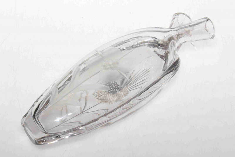 Gimmel flask with thistle decoration