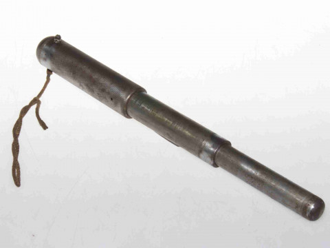 Telescopic angling cosh