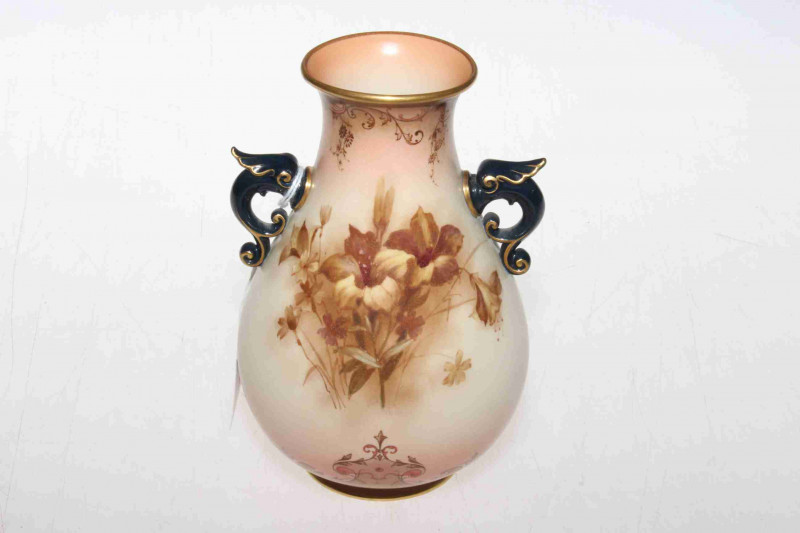 Handley's Worcester two handle vase