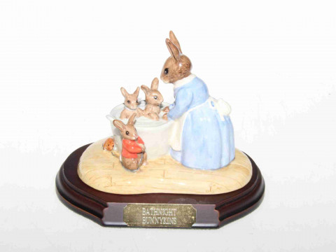 Royal Doulton tableau, Bathnight Bunnykins
