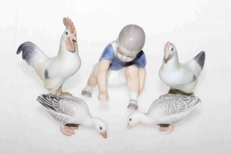 B & G figure, hens and ducks (5)