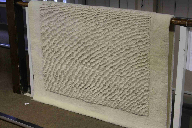 Indian wool carpet 2.00 by 1.40