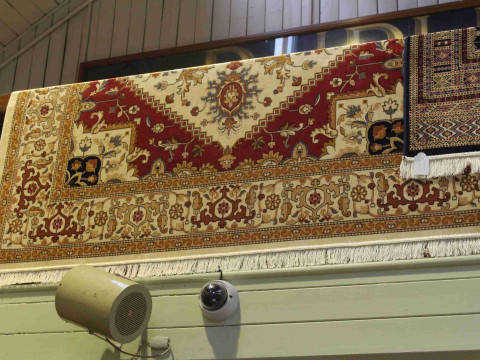 Heriz carpet with a beige ground 2.80 by 2.00