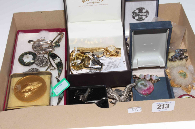 Collection of costume jewellery