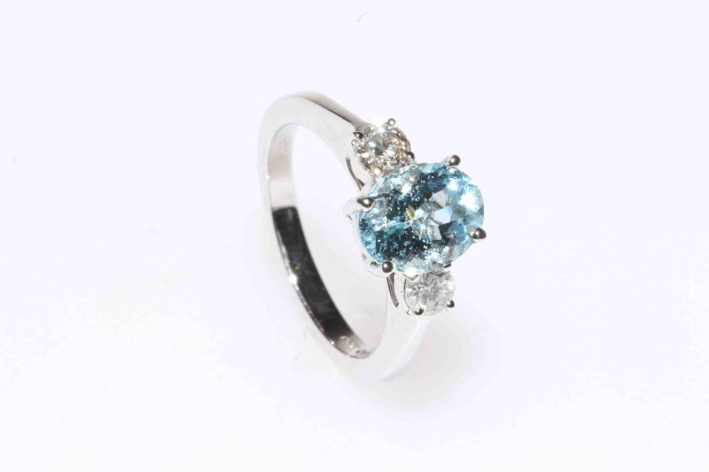 18 carat gold, aquamarine and diamond ring, size L½