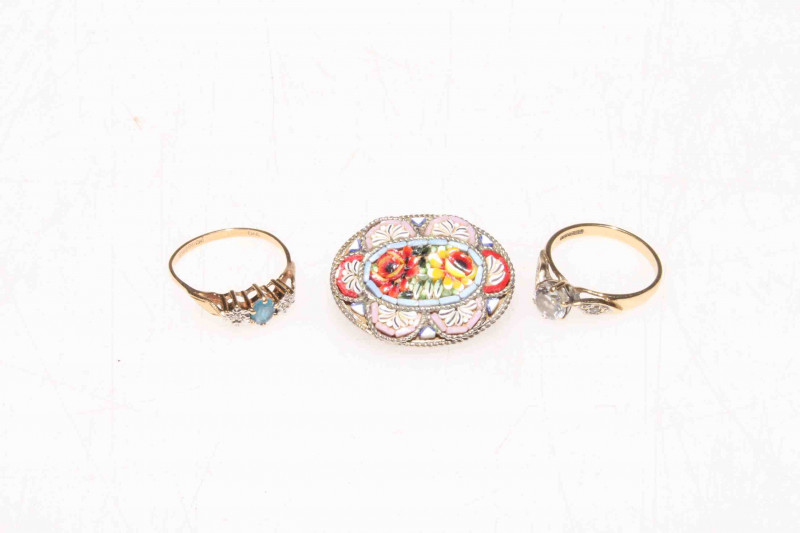 9 carat gold ring, cubic zirconia ring and mosaic brooch (3)