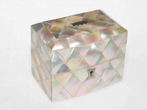Victorian mother of pearl scent bottle casket, no bottles