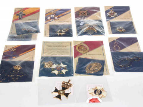 Collection of collector's insignia