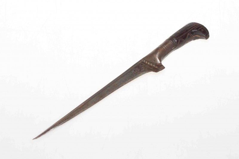 Eastern dagger