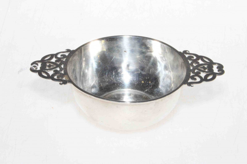 Chester silver porringer