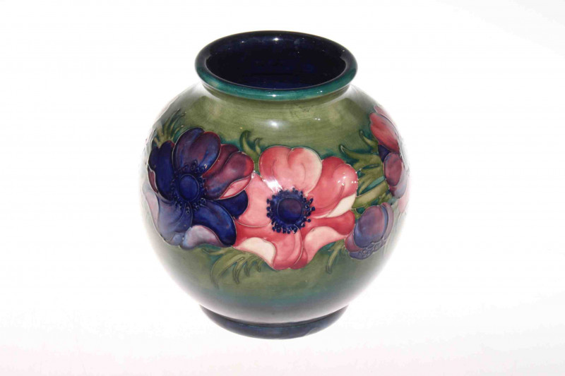 Moorcroft anemone vase, 22cm