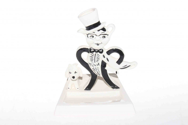 Sylvac limited edition display stand, No. 52