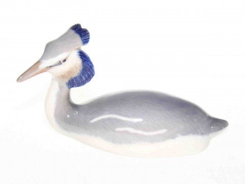 Royal Copenhagen model of bird