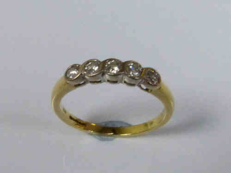 Five Stone Diamond Ring with an 18ct Yellow Gold Band, Size Q