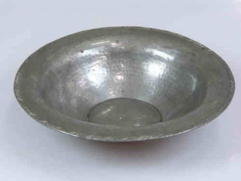 Hugh Wallis Hammered Pewter Bowl