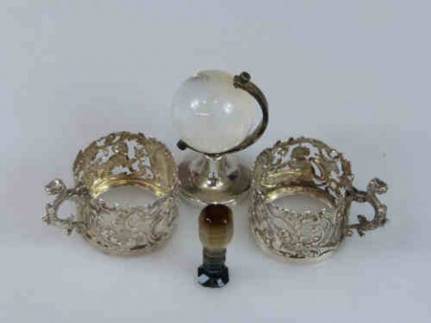 Agate Seal, Two Silver Cup Holders and a Sphere (4)