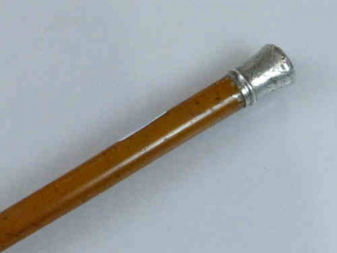 Mallaca Cane with white metal mount