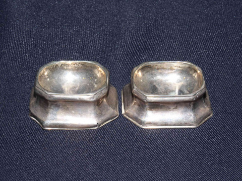 Pair of Georgian silver salts