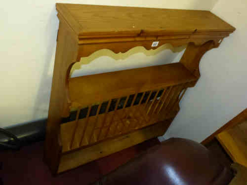Pine Hanging Plate Rack
