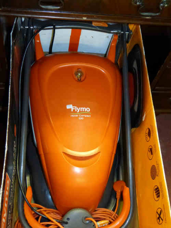 Flymo Hover Compact 330