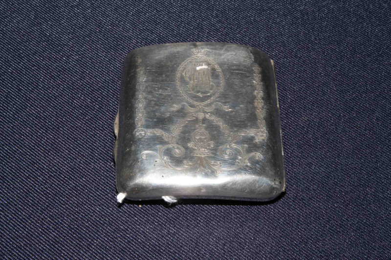 Chester hallmarked silver cigarette case, Chester 1916