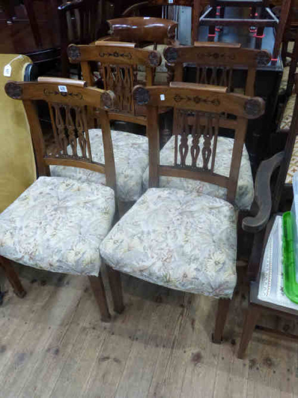 Set of Four 19th Century Mahogany Bar and Pierced Panel Back Dining Chairs