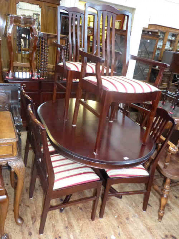 Stag Minstrel Eight-piece Dining Suite