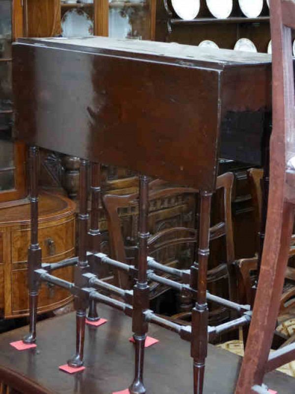 Late Victorian Mahogany Spider Leg Drop Leaf Table