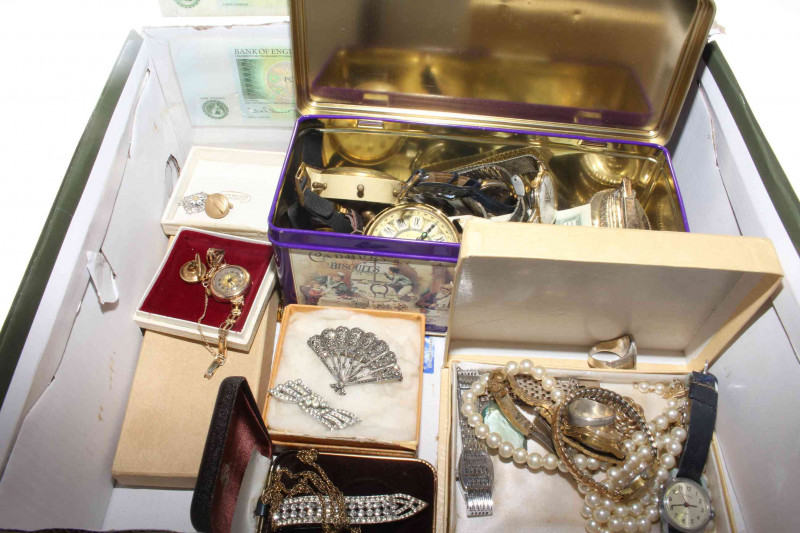 Box with jewellery, watches and banknotes including 9 carat gold watch