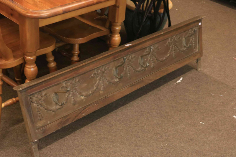 Wall mounted four hook coat rack