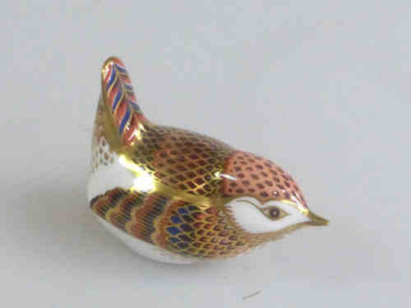 Royal Crown Derby Paperweight 'Wren' Boxed