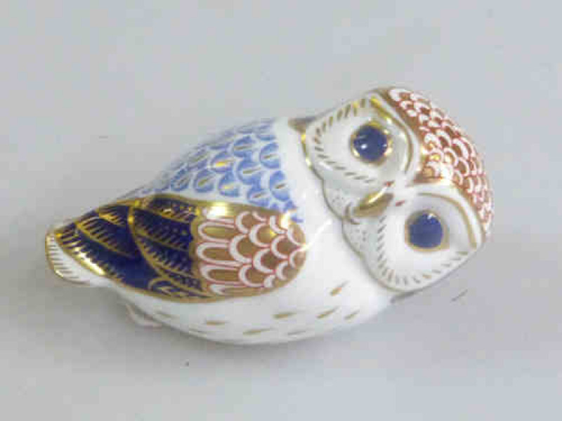 Royal Crown Derby Paperweight 'Owl'
