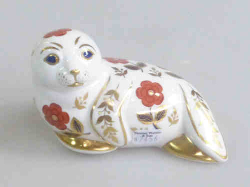 Royal Crown Derby Paperweight 'Seal' Boxed