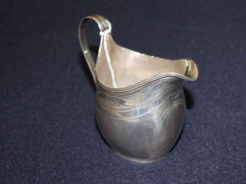 George III silver flat bottom cream jug, London 1808