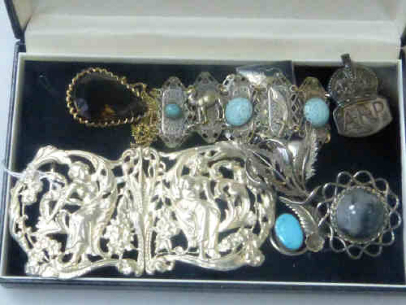 Art Nouveau Style Belt Buckle, Scottish Silver Mounted Agate Brooch etc