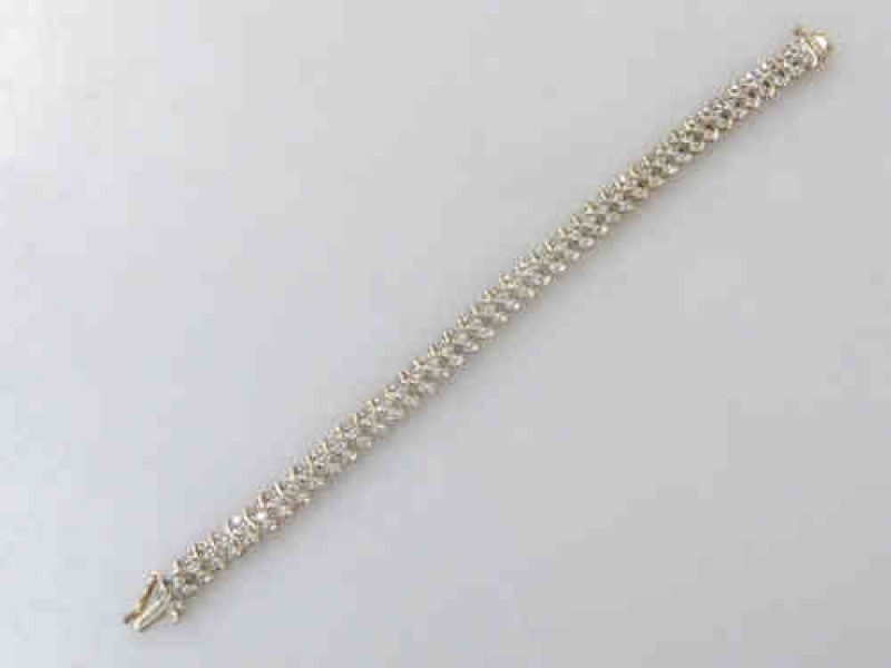Diamond and 9ct White Gold Bracelet, 12.8grams